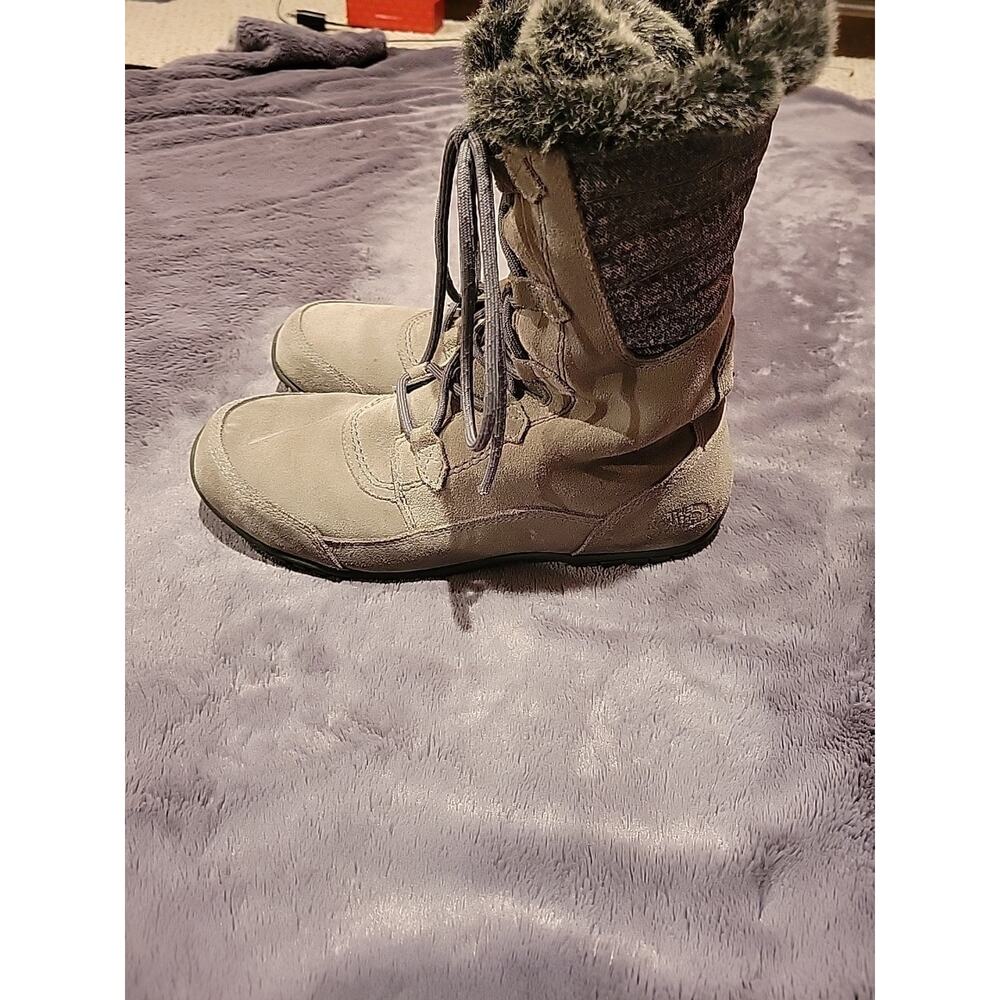 The North Face Shellista Women’s Winter Boots Size 9 Insulated Faux Fur Suede